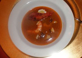 Chupe de gamba roja